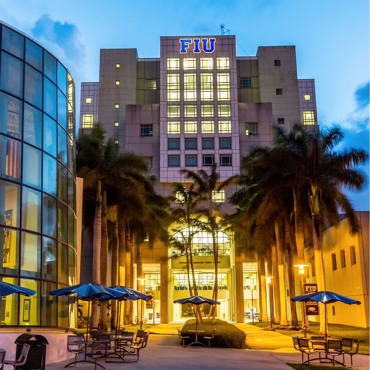 ĐẠI HỌC MỸ FLORIDA INTERNATIONAL UNIVERSITY