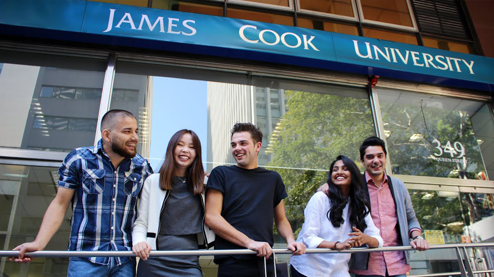 HỌC BỔNG NGHÌN ĐÔ TỪ ĐẠI HỌC JAMES COOK - Brisbane campus