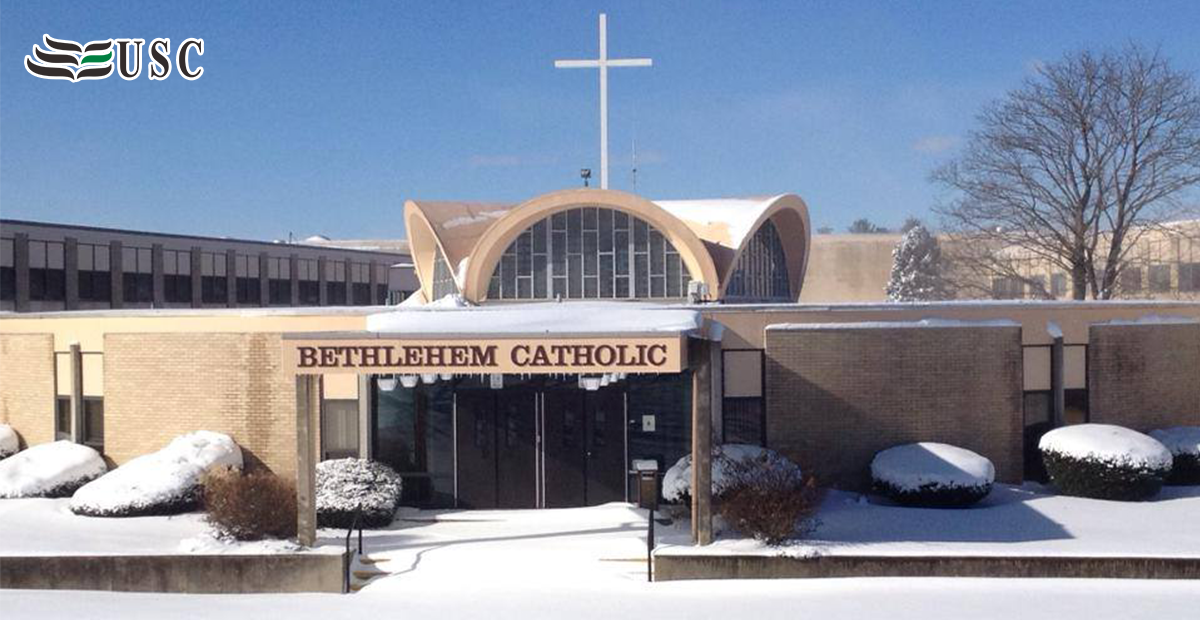 Bethlehem Catholic High School (Bán Trú)