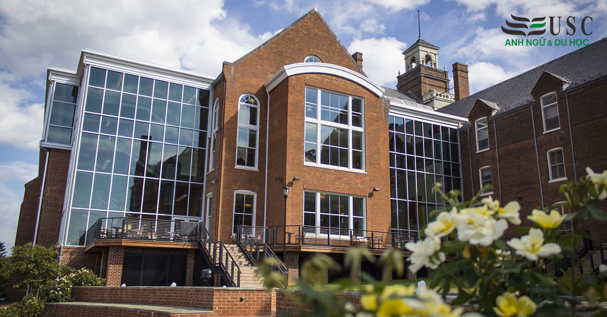 Randolph College